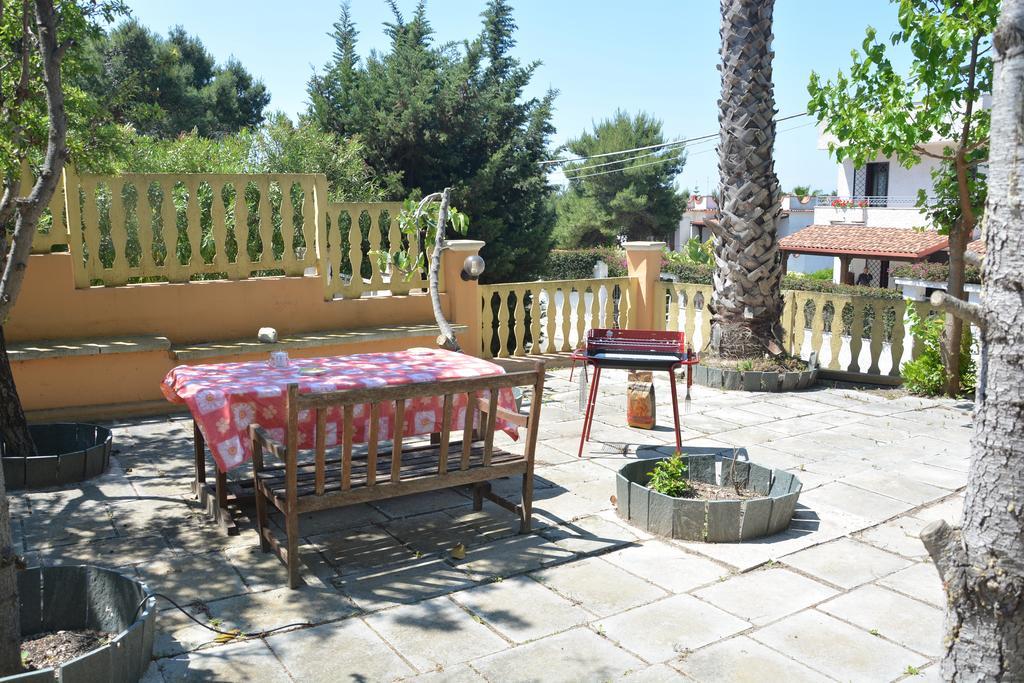 B&B Il Canto Del Mare Pulsano Exteriör bild
